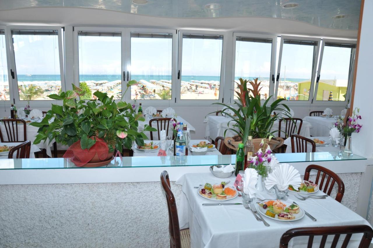 Hotel Driade Sul Mare Rimini Exterior photo