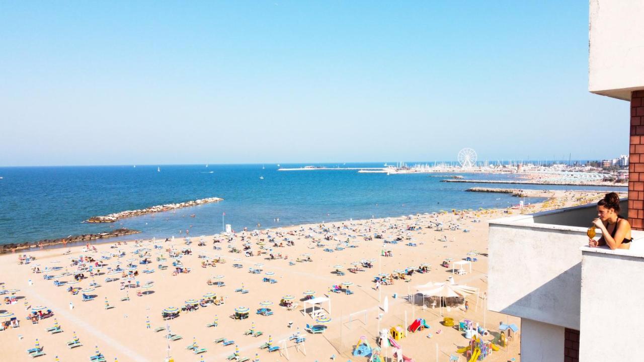 Hotel Driade Sul Mare Rimini Exterior photo